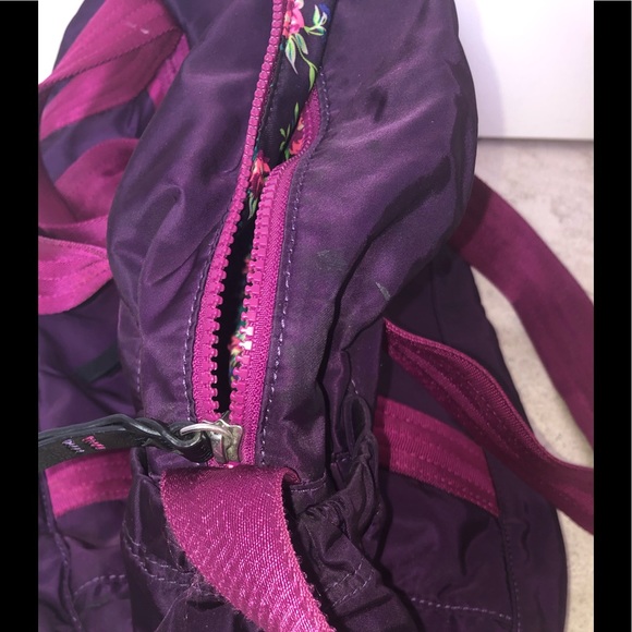 ivivva by lululemon got game purple magenta duffel - Picture 5 of 8